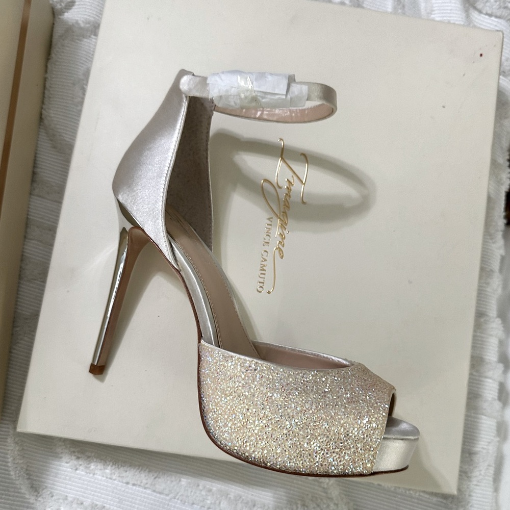 Imagine by Vince Camuto